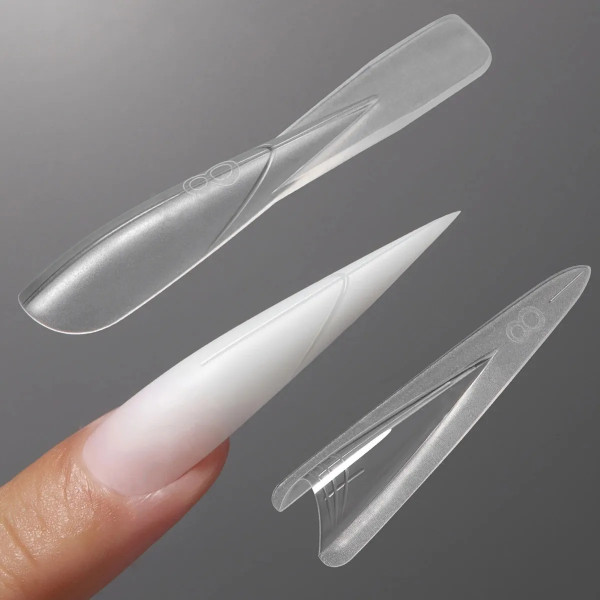 Lovenails Sandwich Dual Tips Stiletto – Innovatives Zwei-Formen-System für spitze Gelnägel